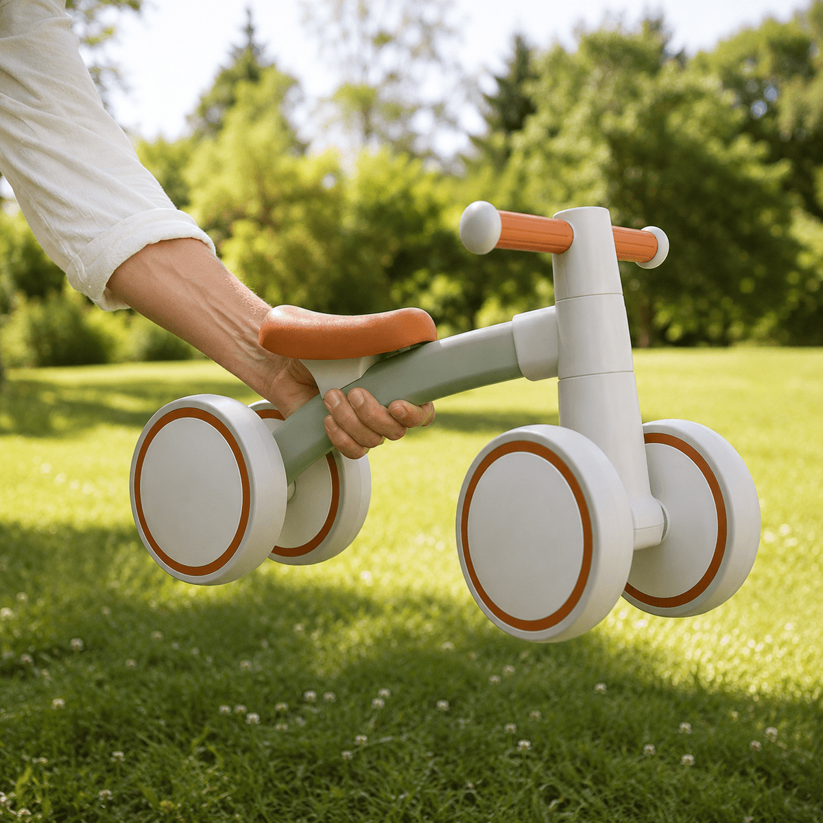 Bicicletă de echilibru Montessori pentru copii mici