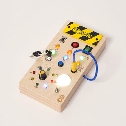 Placa Montessori din Lemn cu Comutator